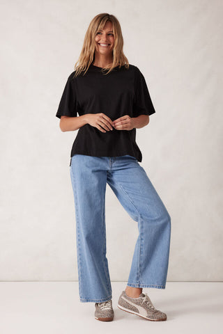Slouchy Split Hem Tee - Black