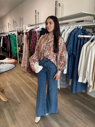 Paisley shirt