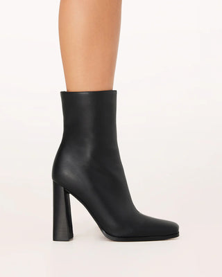 QUADA BOOT - BLACK