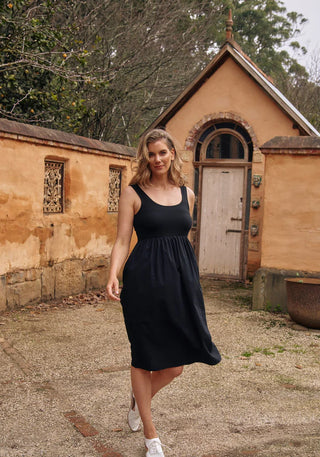 VIENNA SLEEVELESS DRESS - BLACK